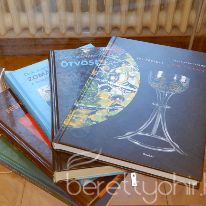 Ünnepi kiállításmegnyitó és kenyérszentelés 39